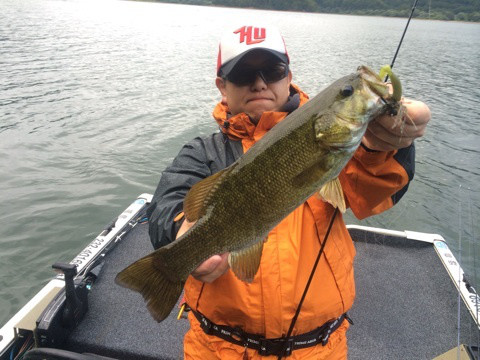 {9F3C6788-62C9-48E4-9C06-438851B163C7:01}